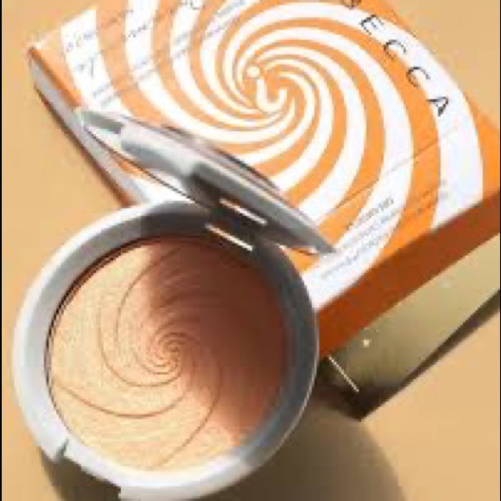 Discontinued Becca creamsicle highlight